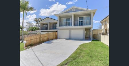 MODERN, FULLY FURNISHED, STUDIO APARTMENT - Photo 5