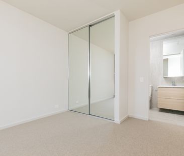 401/10 Station Street, Caulfield North VIC 3161 - Apartment For Ren... - Photo 2