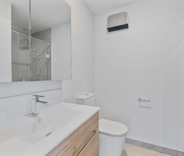 29 Bampton Street, Burwood - Photo 3