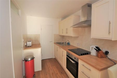 2 bedroom bungalow to rent - Photo 3