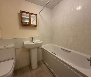 1 bedroom Flat - OSTERLEY CLOSE, STEVENAGE - Photo 4