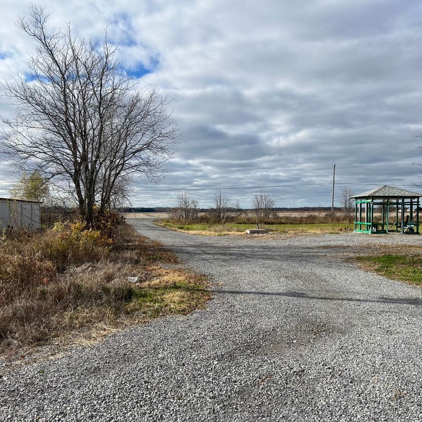 For Lease - 1551 Yorks Corners Road, Greely - Metcalfe - Osgoode - Vernon and Area, Ontario - Photo 1
