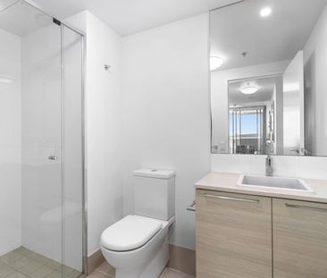 Fully Furnished - Stylish Riverside Living with Resort-Style Facili... - Photo 5
