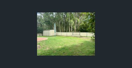 3 Bedroom Home in - Photo 4