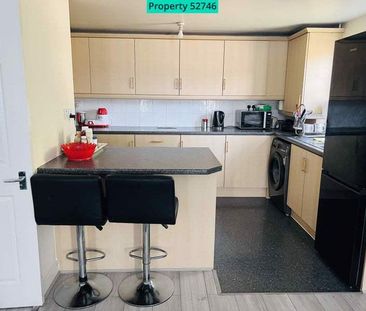 2 bedroom flat to rent - Photo 6