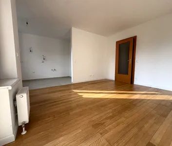 Erstbezug nach Sanierung: 1-Zimmer-Wohnung mit Balkon und neuer Küche - Photo 3