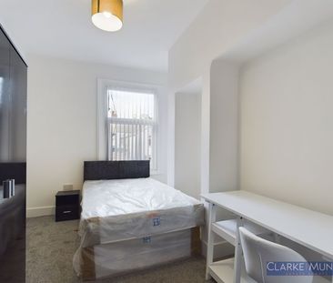 Wellesley Road, Middlesbrough - Photo 2