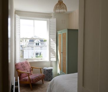 3 Bed Maisonette, Finborough Road, SW10 - Photo 2
