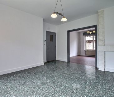 HERENHUIS MET 3 SLAAPKAMERS EN TUIN IN JAMBES - Photo 1