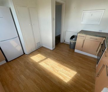 Priestley Road - Photo 4