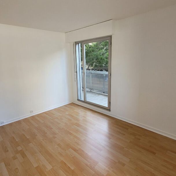 Appartement Paris 4 pièces 95.04 m2 avec balcons - Photo 1