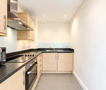 1 bedroom flat to rent - Photo 6