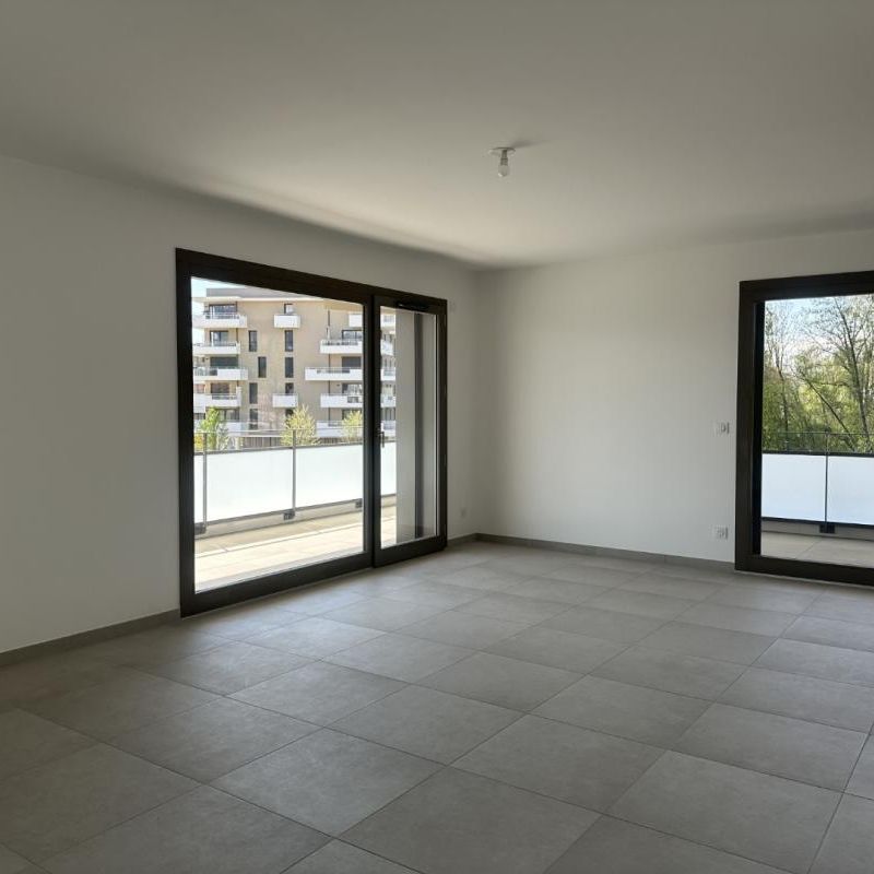 Location Appartement 4 pièces 92m² ANNECY 74370 - Photo 1