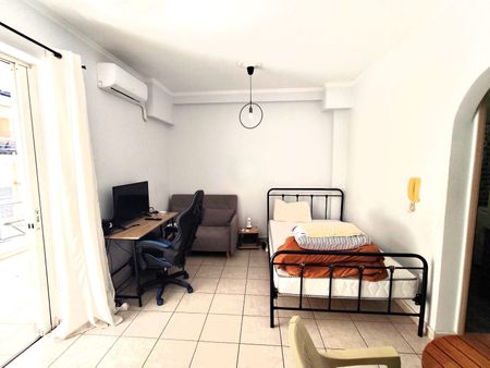 Studio/Γκαρσονιέρα για ενοικίαση Αγία Σοφία (Πάτρα) - Photo 4