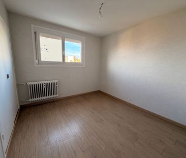 Location Appartement 3 pièces 66m² - Photo 4