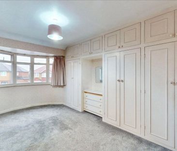 Stanwell Gardens, TW19, Surrey - Photo 6