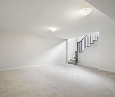 For Lease - 534 CORRETTO Place, Barrhaven, Ontario - Photo 3