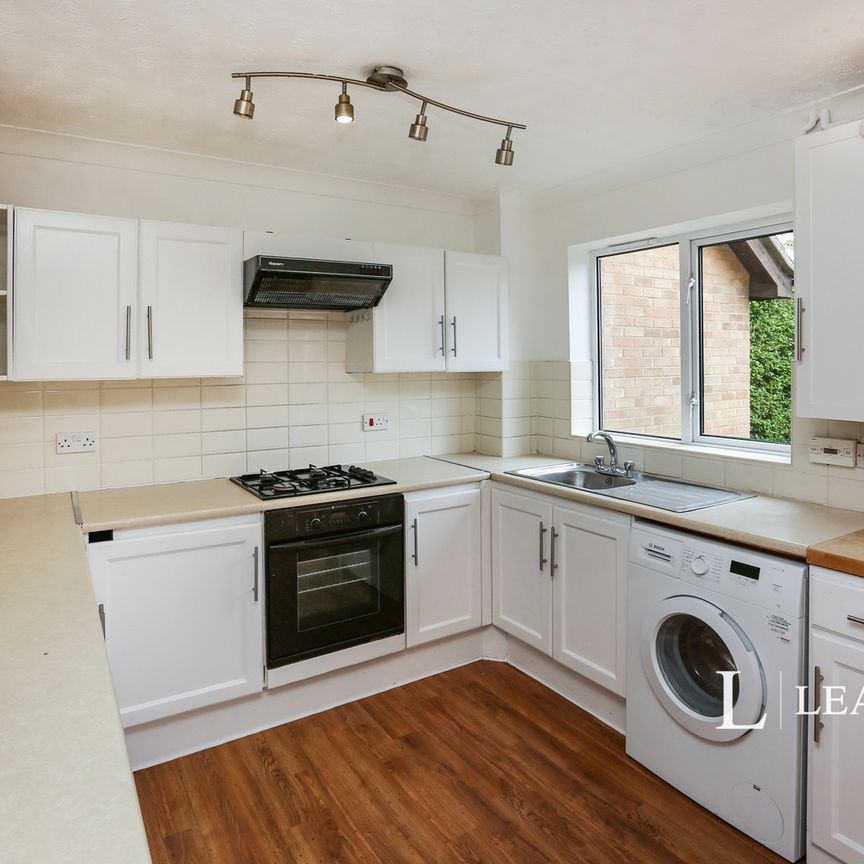 3 bedroom detached to rent Brookside Way, West End, Southampton, SO30 - Photo 1