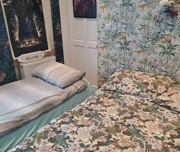 Room in a Shared House, Frant Road, CR7 - Photo 1