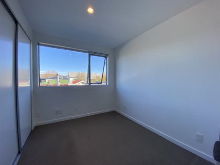 7/126 Nursery Road, Phillipstown - Photo 3