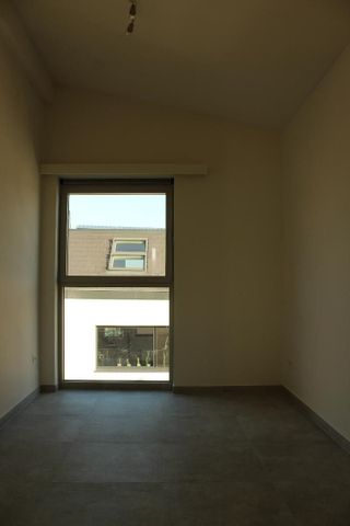 Nieuwbouw duplex appartement op toplocatie met parking - Foto 3