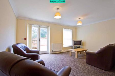 5 bedroom terraced house to rent - Photo 4