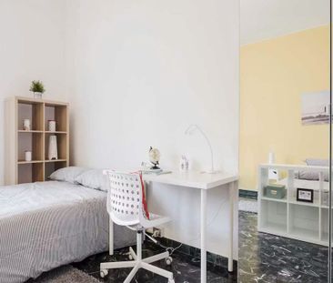 Via delle Belle Arti, Bologna, Emilia-Romagna 40126 - Photo 2