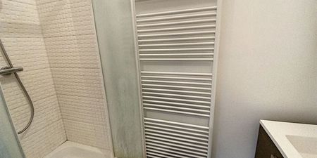 Appartement te huur in Moeskroen voor € 670 met 1 slaapkamer - Photo 2