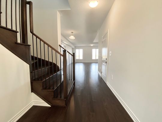 For Lease - 1461 Savoline Boulevard, Milton, Ontario - Photo 1