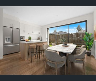 Brand new home in Caversham Estate! - Photo 2