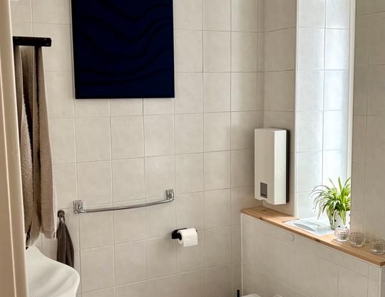 Zwischenmiete: möblierte Altbauwohnung mit Garten am Blücherplatz - Photo 1