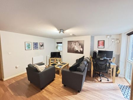 1 bedroom flat to rent - Photo 5