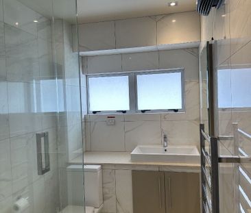 Location! Location! Views over Parnell - Photo 6