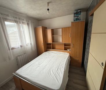 BOURGES petite maison meublée TYPE2 - Photo 6