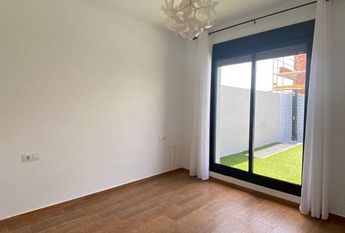 Luxury Semidetached House for rent in Godella, Valencia