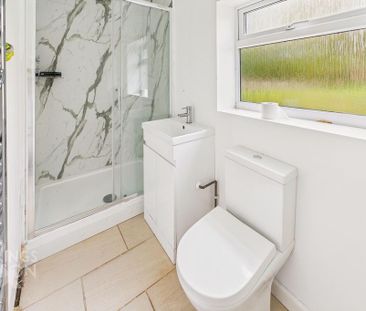 2 bedroom detached house to rent - Photo 4
