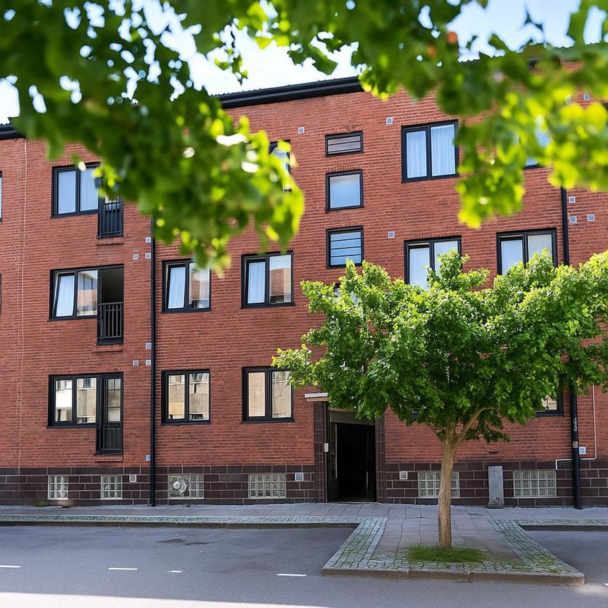 Bredgatan 8, Öster - Foto 1
