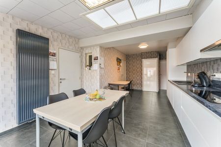 Instapklare HOB met 3 slaapkamers en garage te Oostrozebeke! - Photo 5