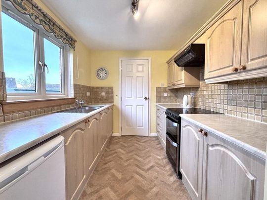 3 bedroom detached house to rent - Photo 1