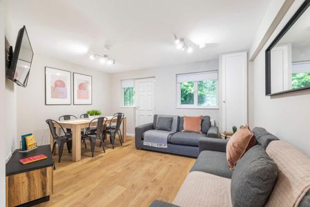 6 bedroom house to rent - Photo 2