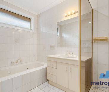 71 Bealiba Road, CAULFIELD SOUTH, VIC - Photo 4