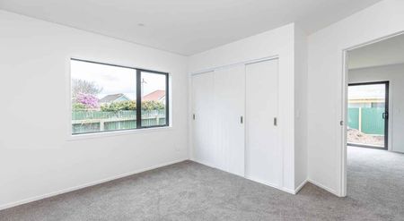 Convenient living in Tawhero - Photo 2