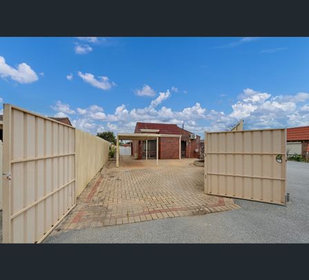 36 Cosmelia Way, Parkwood, WA 6147 - Photo 1