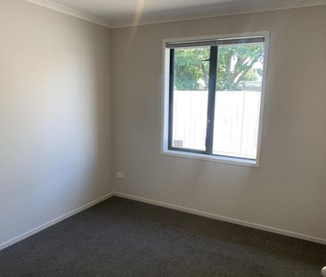 Frankton Townhouse - Photo 4