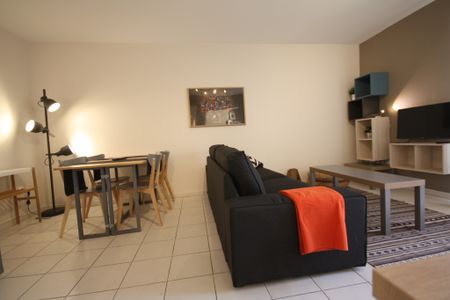 Location Appartement 2 pièces 40m² AIX EN PROVENCE 90ème - Photo 2