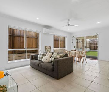 For Lease: Brand New Modern Family Home with a Spacious Yard in Hig... - Photo 3