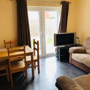 Room in a Shared House, Tenth Avenue, BS7 - Photo 2