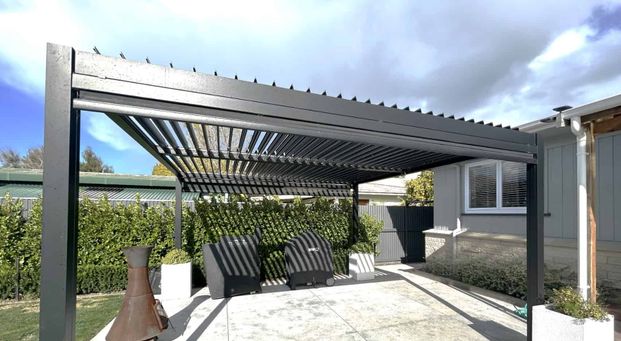 Modern 4-Bedroom Home in Tamatea - Photo 1