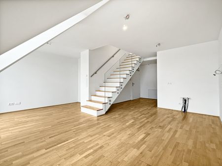 Miete: 3-Zimmer Dachgeschosswohnung mit 4 Terrassen | 1100 Wien - Photo 2