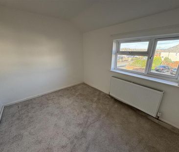 3 bedroom property to rent - Photo 2